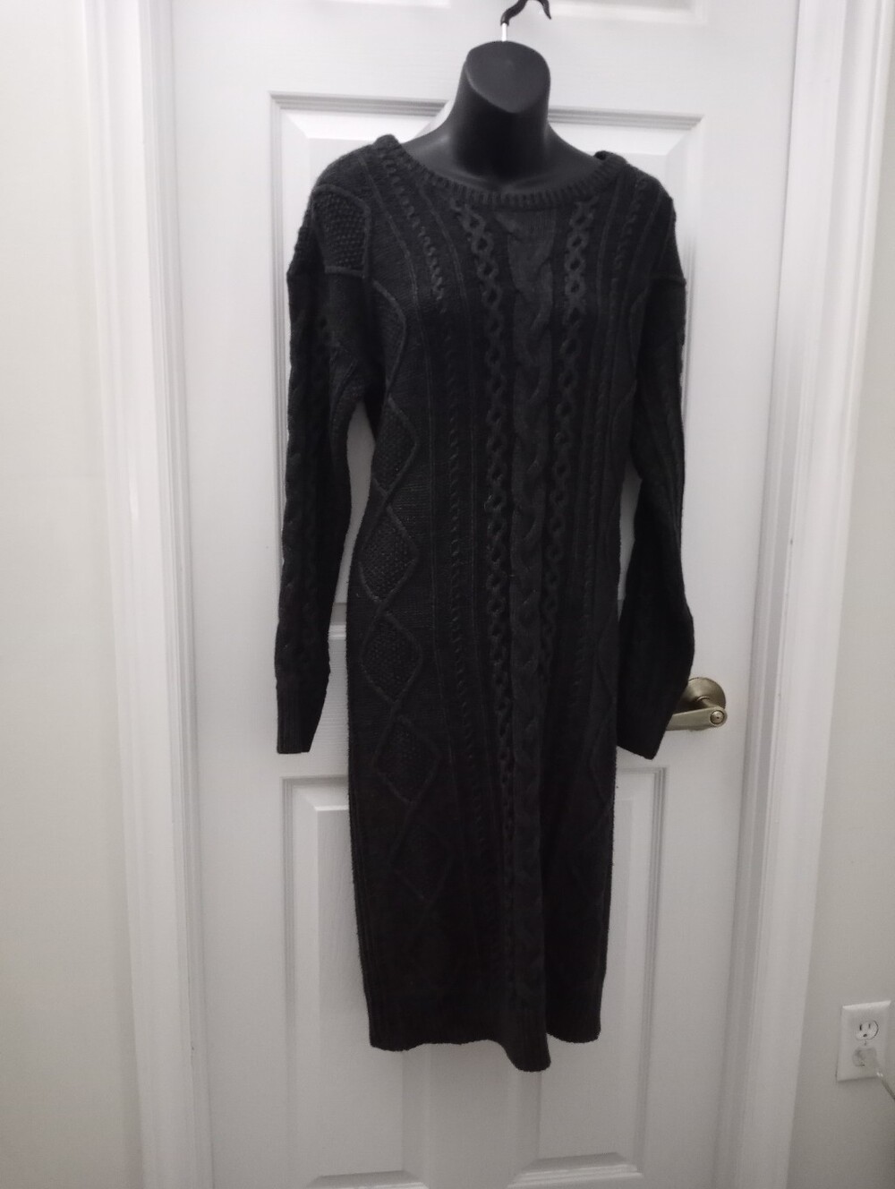 IYLA Midi Sweater Dress
